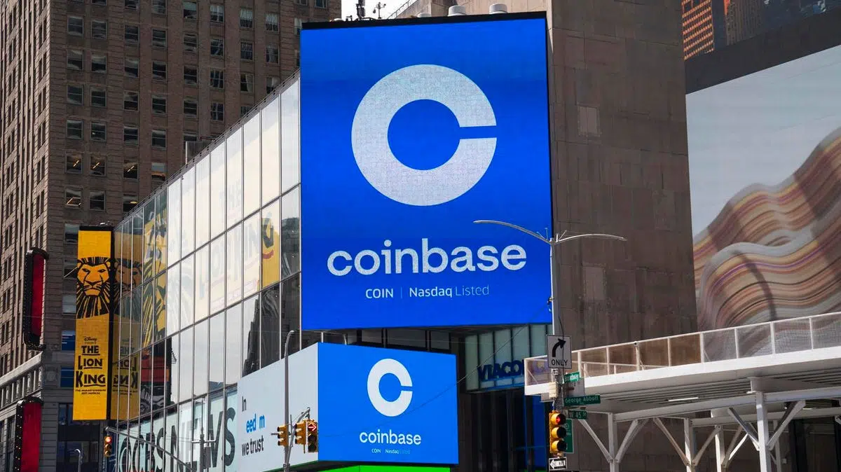 Coinbase laid off 950 employees. Also 20% of staff