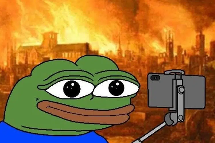 Pepe selfie