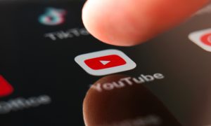 YouTube Co-Founder Champions Memecoin Inspired by Historic Cat Video